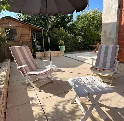 Сasa de vacaciones La Petite Angérienne *